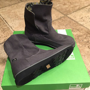 Sanuk Canvas Fold Over Ankle Boot NWT